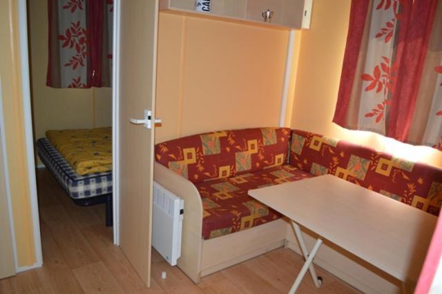 Le Clocher De Neyran Hotel Saint-Gervais-sur-Mare Eksteriør billede